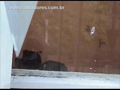❤️ Uomo arrapato che guarda la sua ragazza con un altro ragazzo, registrando un video di scopata senza disturbare la coppia ❌ Pornoal it.pornsexer.ru ❤️